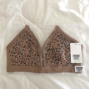 Lively NWT leopard wireless bralette size 2